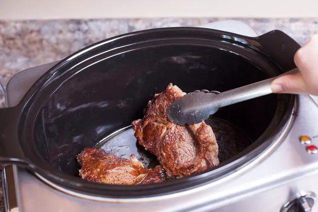 can i cook ribeye steak in slow cooker?