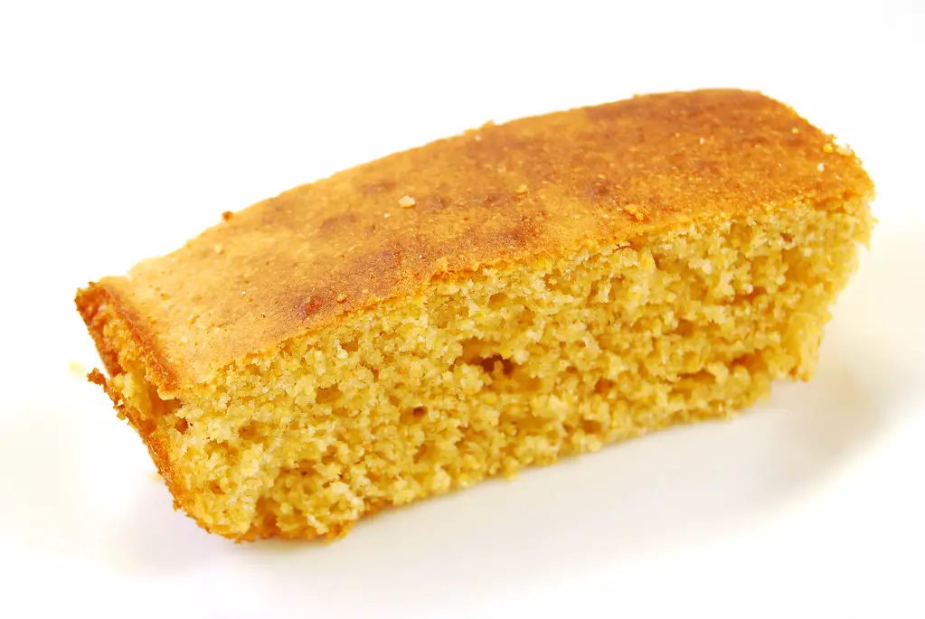 can you make cornbread without cornmeal?