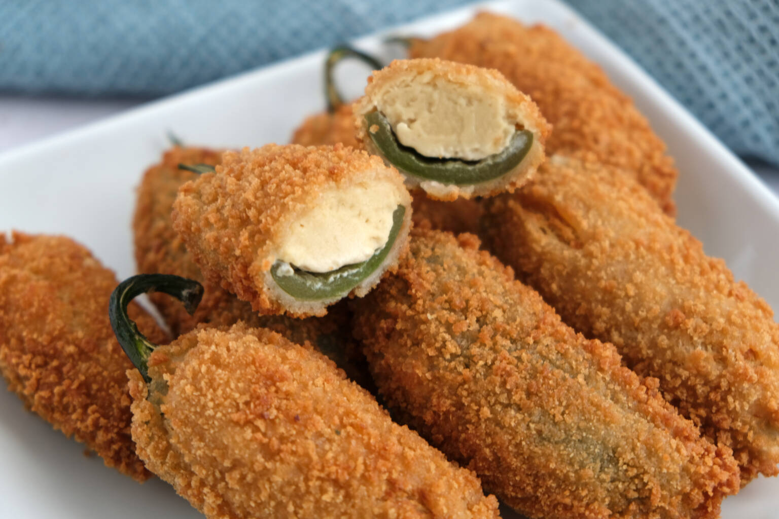 How to Reheat Jalapeno Poppers in the Air Fryer - Chefiit